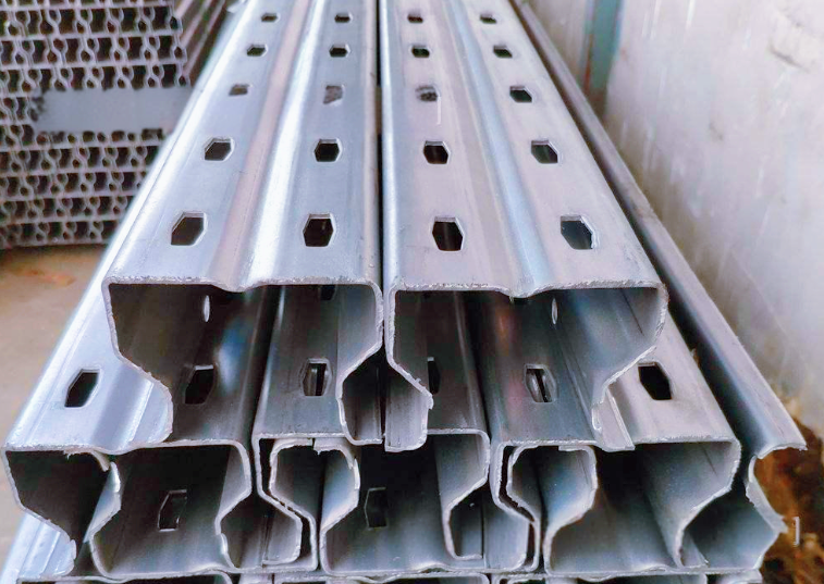Roll forming machine Roll forming machine