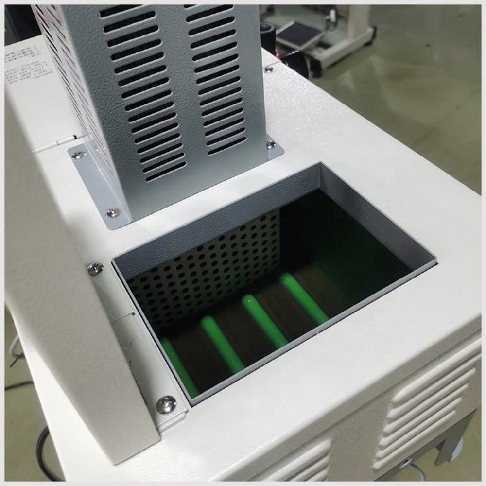 DL-7523C Energy Saving Double Head Hot Melt Adhesive Glue Sprayer Hot Melt Glue Spraying Machine (3) DL-7523C Energy Saving Double Head Hot Melt Adhesive Glue Sprayer Hot Melt Glue Spraying Machine (3)