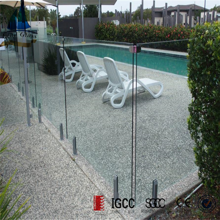 12mm toughened pool fence glass