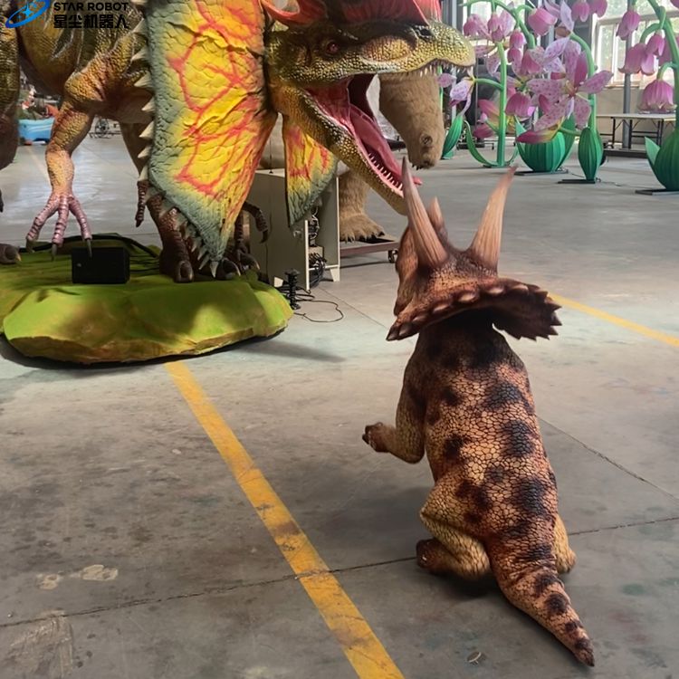 Animatronic Robot Triceratops Animatronic Robot Triceratops