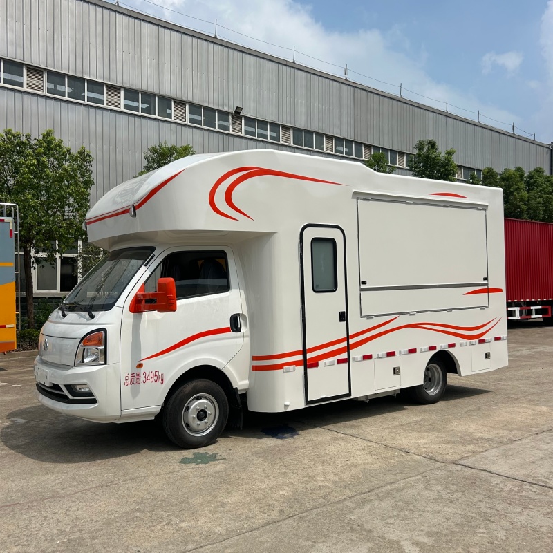Halal Grilled Chicken Wrap Food Truck, South Asia Mobile Food Cart Halal Grilled Chicken Wrap Food Truck, South Asia Mobile Food Cart