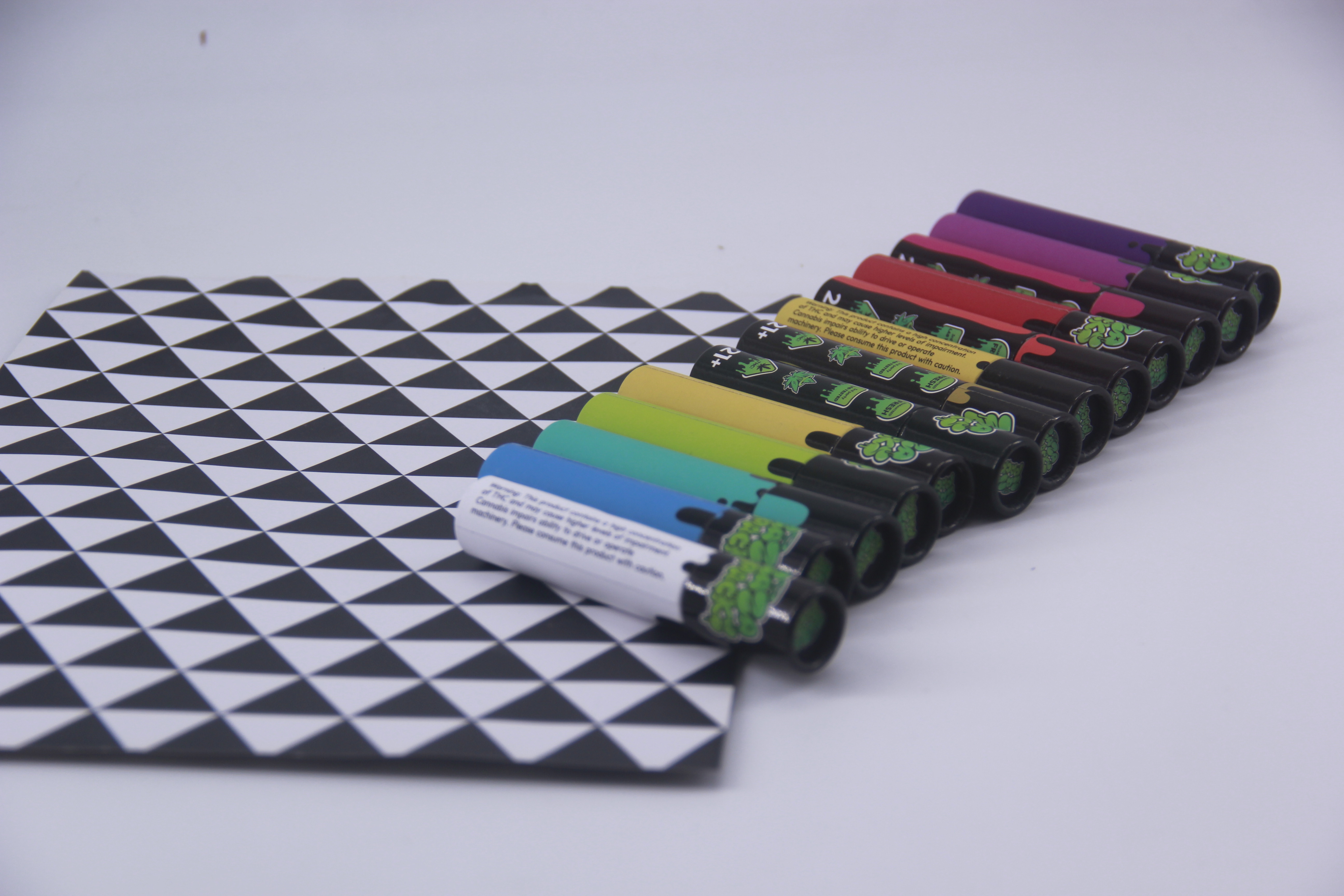 Colorful e-cigarette oil round paper tube packaging Colorful e-cigarette oil round paper tube packaging