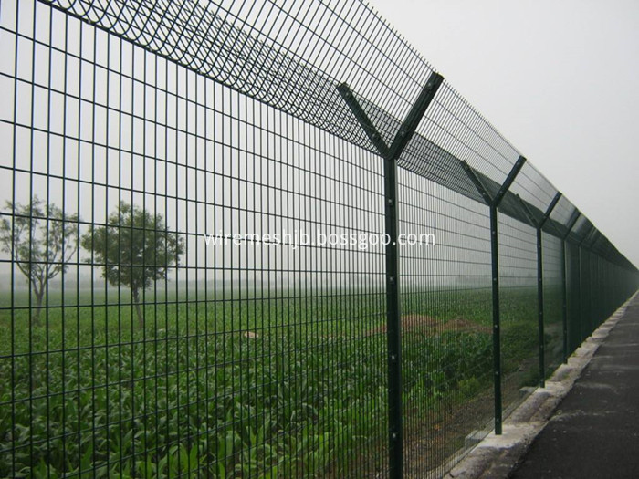 Wire Mesh Fence Wire Mesh Fence
