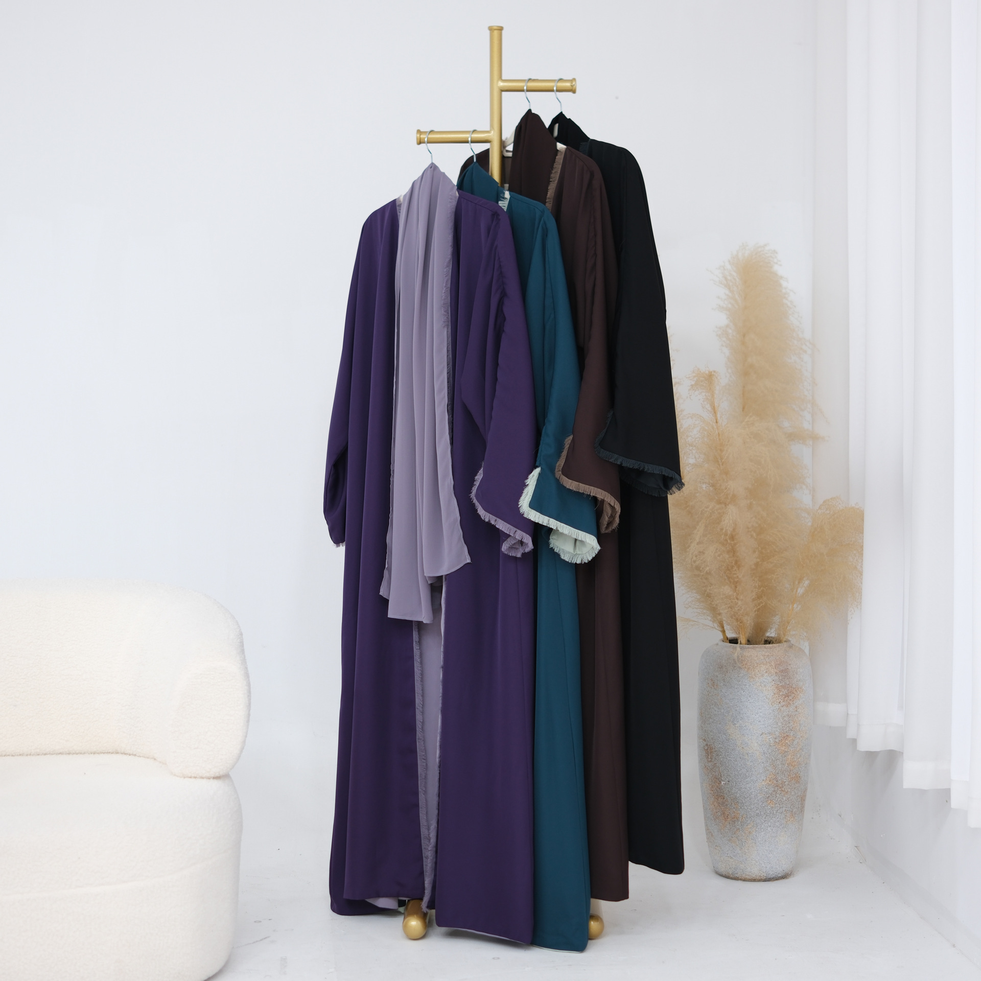 Luxury Reversible Open Abaya Set with Hijab Luxury Reversible Open Abaya Set with Hijab