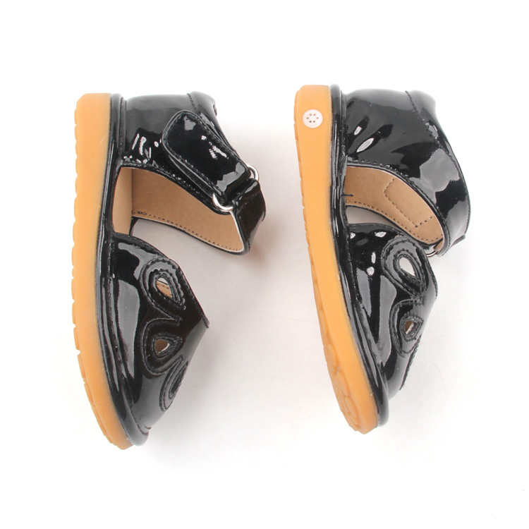 Skrzypiące Buty Squeaky Shoes
