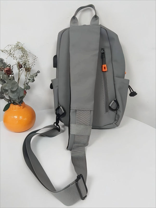 Waterproof USB crossbody bag for men Waterproof USB crossbody bag for men