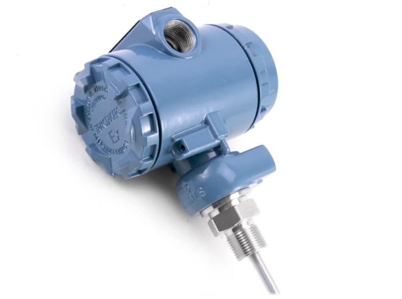 Capacitive liquid level transmitter Capacitive liquid level transmitter