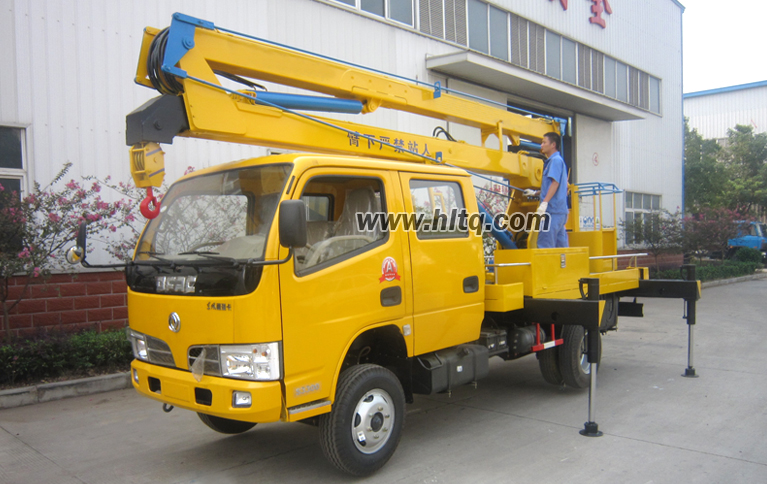 Do<em></em>ngfeng 4*2 14m Aerial Work Platform Truck