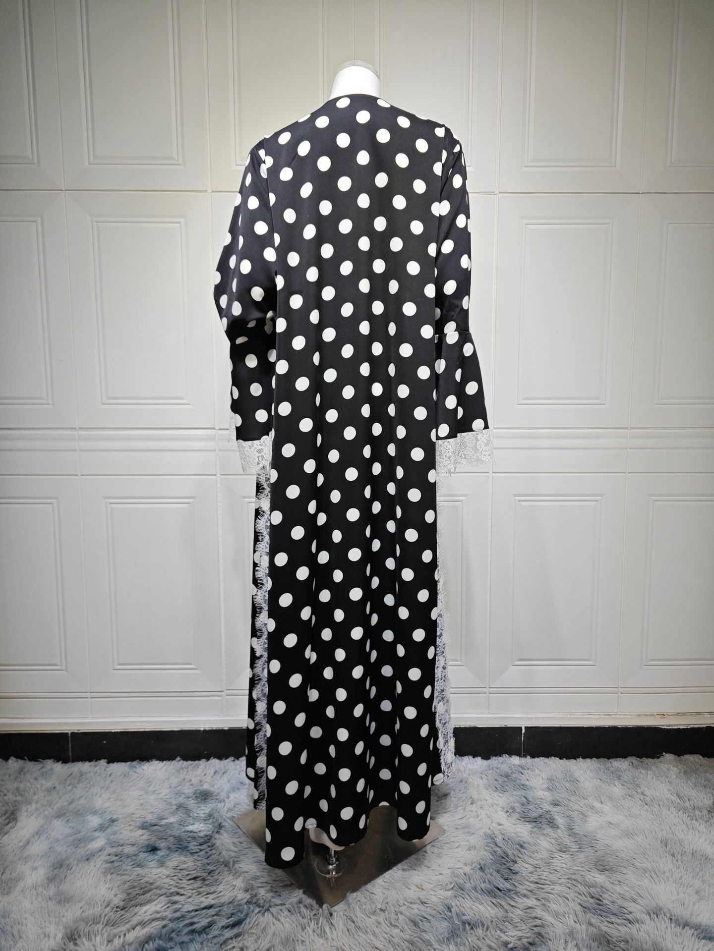 Black Polka Dot Lace Abaya MQ291 (2) Black Polka Dot Lace Abaya MQ291 (2)
