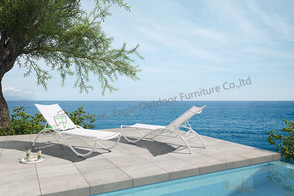 Aluminium lounge furniture