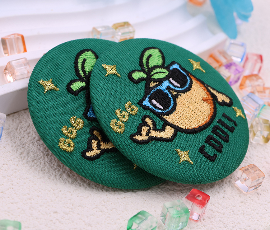 Cartoon dog embroidery badge Cartoon dog embroidery badge