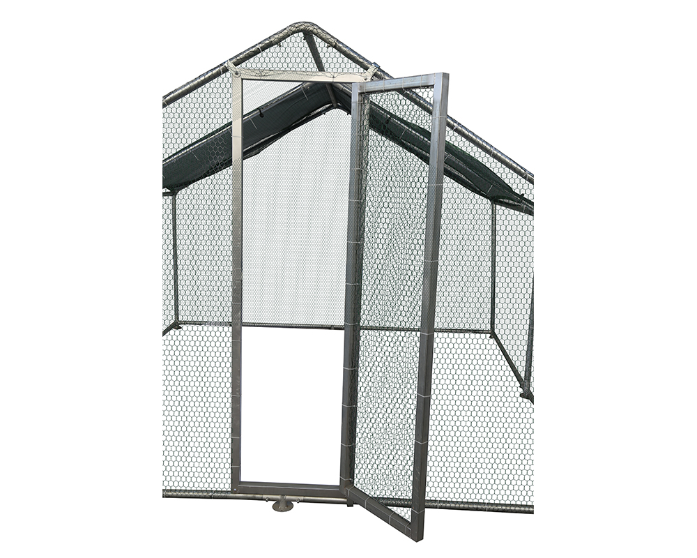 亜鉛メッキチキン犬舎 Galvanized Chicken Kennel