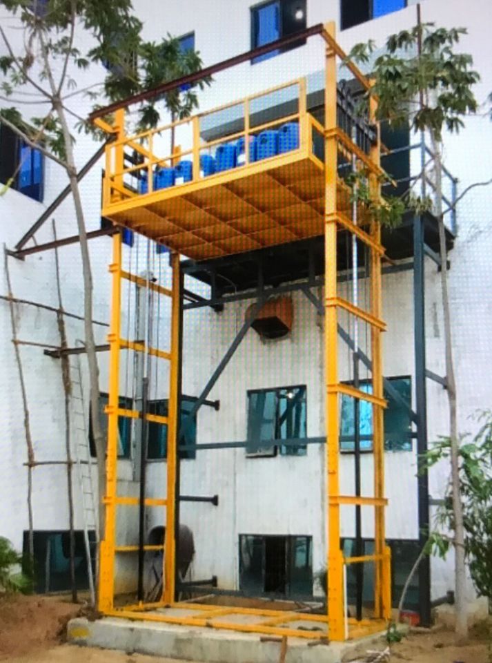 cargo lift in Bangladesh