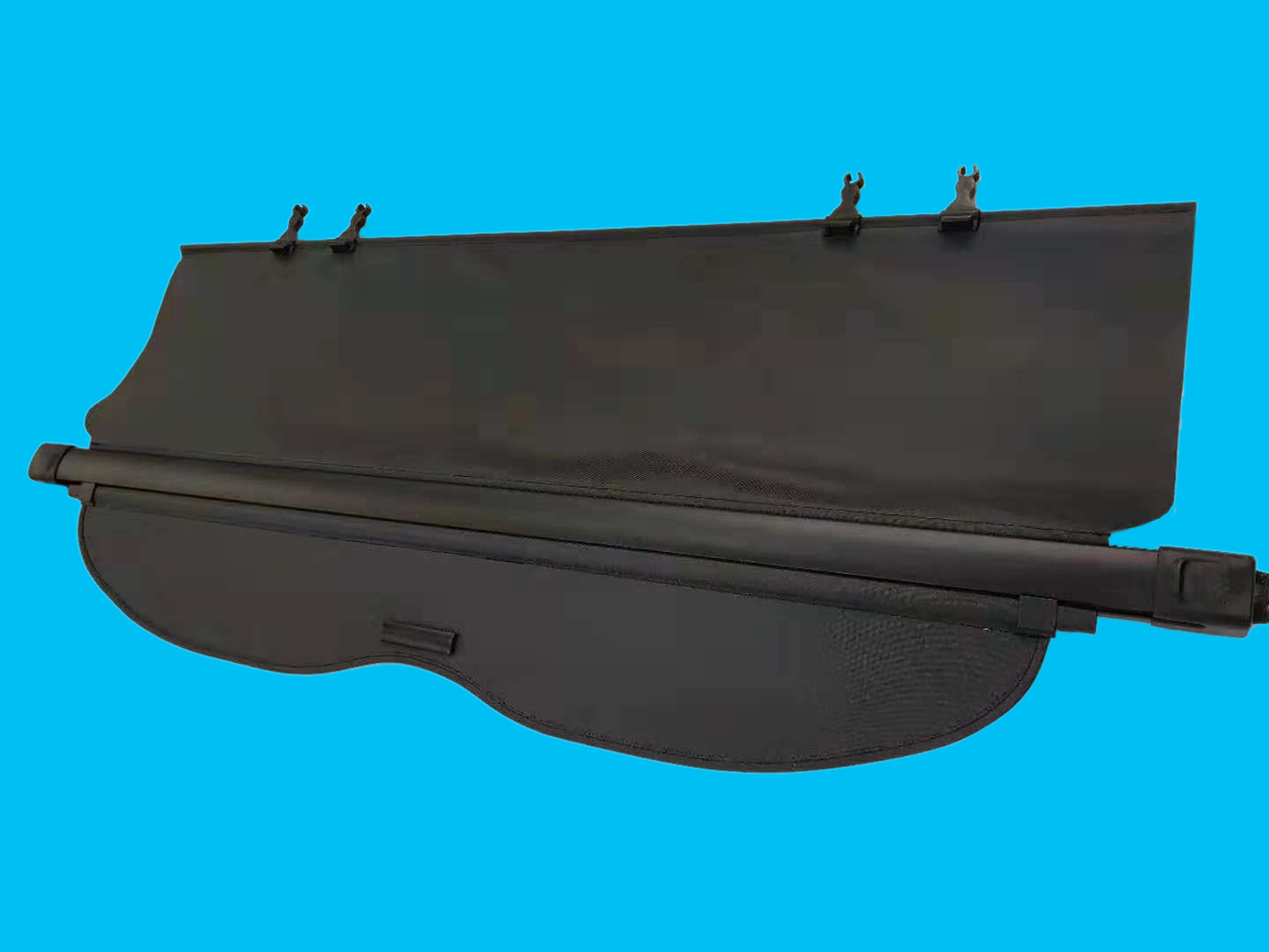 Isuzu Nomad Rear Cargo Cover