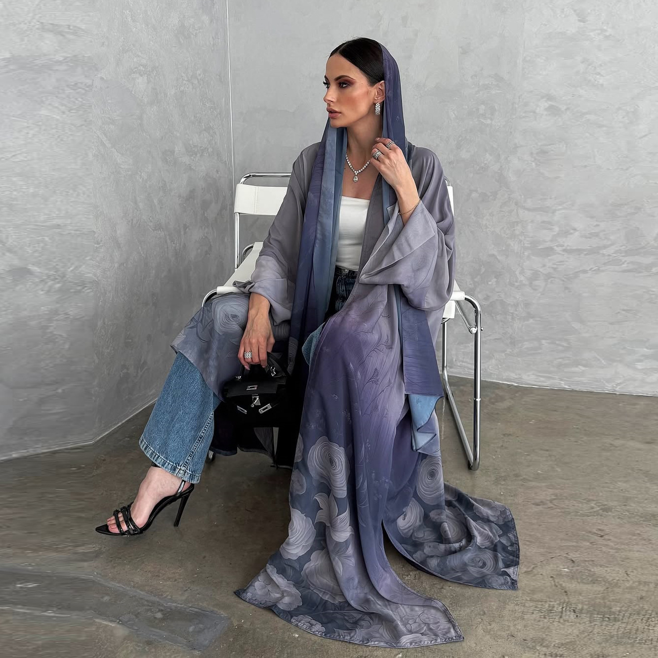 Gradient Printed Chiffon Open Abaya Detail Gradient Printed Chiffon Open Abaya Detail