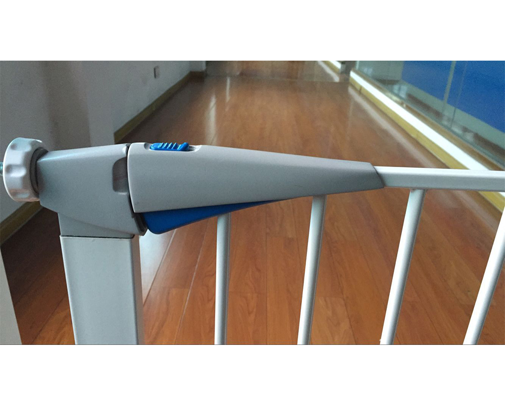 Durable Baby Safety Gate Durable Baby Safety Gate