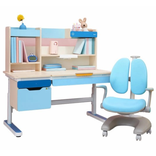 Quality study table for childrens bedroom for Sale