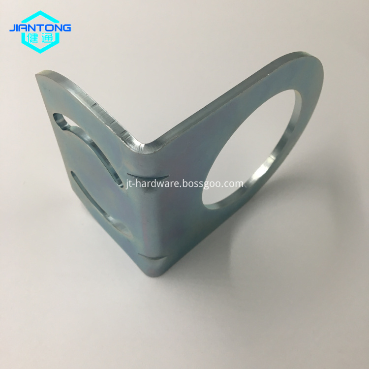 Pieza de estampado de cinc plateado cincado a medida. custom zinc plated sheet metal bending stamped part
