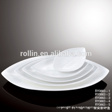 China 2016 Neue Produkte Haltbare Fabrik Weisse Keramik Porzellan Rechteckige Platten Im Restaurant Verwendet Hersteller