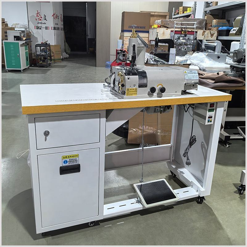 DL-7506B Multifunction Round Knife Skiving Machine Leather Skiver Shoe Making Machine for Leather Craft (3) DL-7506B Multifunction Round Knife Skiving Machine Leather Skiver Shoe Making Machine for Leather Craft (3)