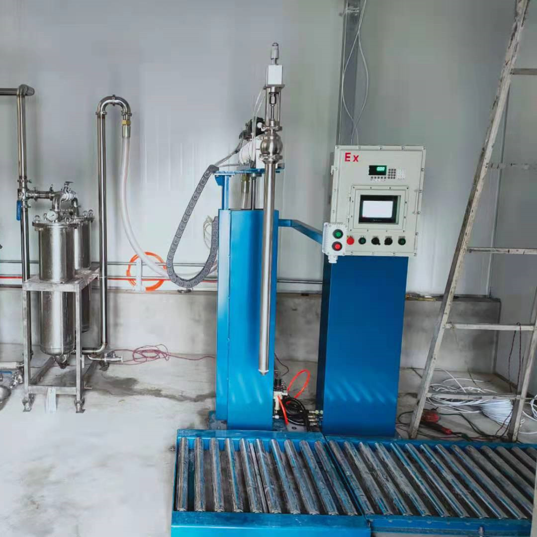 machine de remplissage liquide2 liquid filling machine2