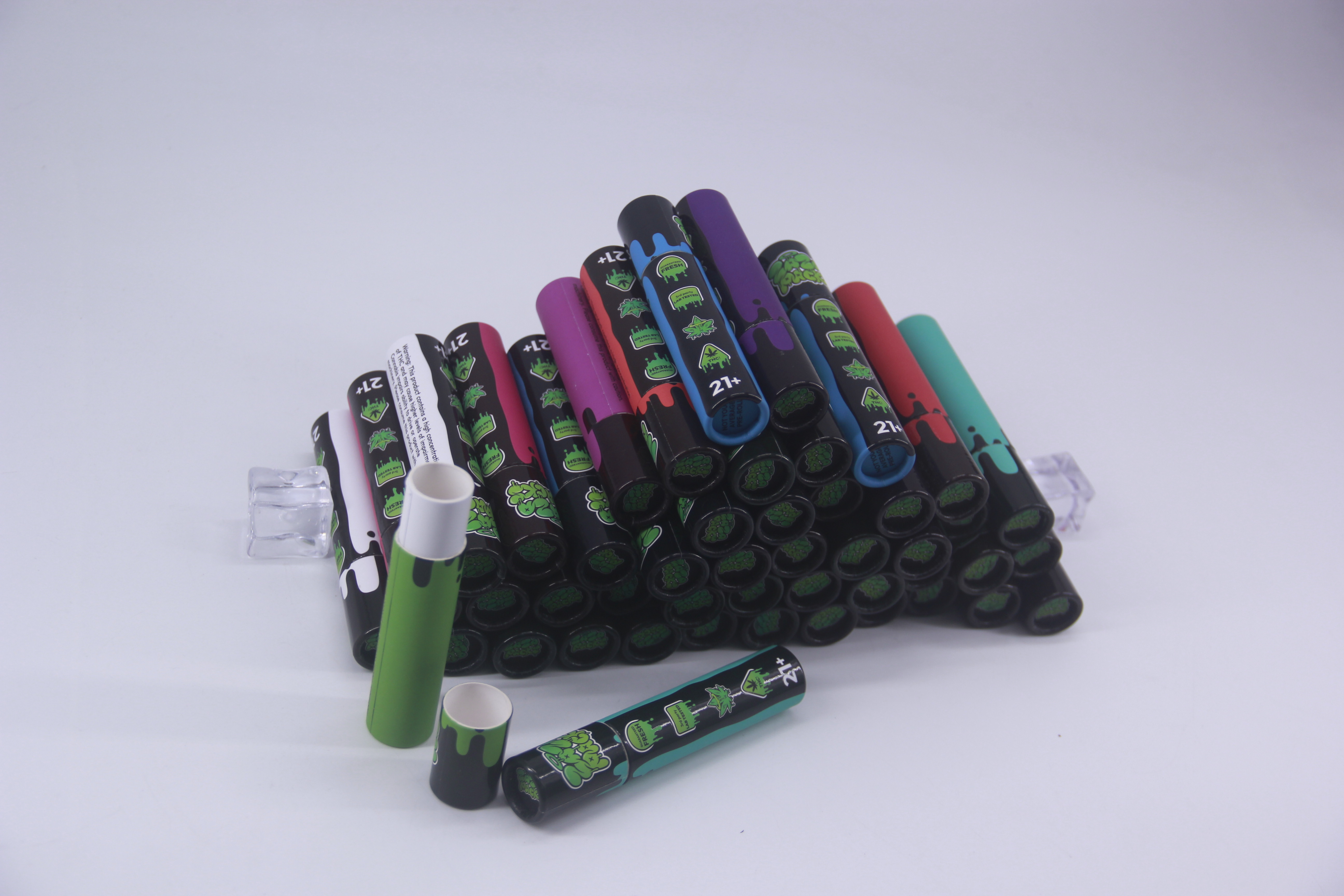Black printed e-cigarette oil round paper tube packaging Black printed e-cigarette oil round paper tube packaging