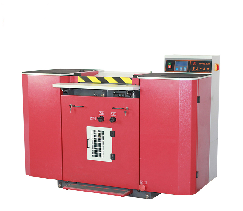 PLC Band Knife Splitting Machine (2) PLC Band Knife Splitting Machine (2)