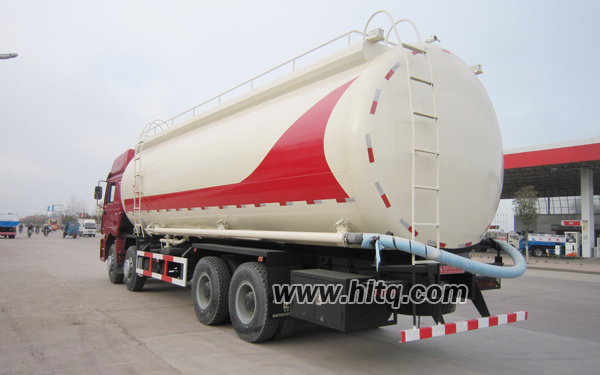 SHACMAN Aolong 36m3 flour grain transport truck