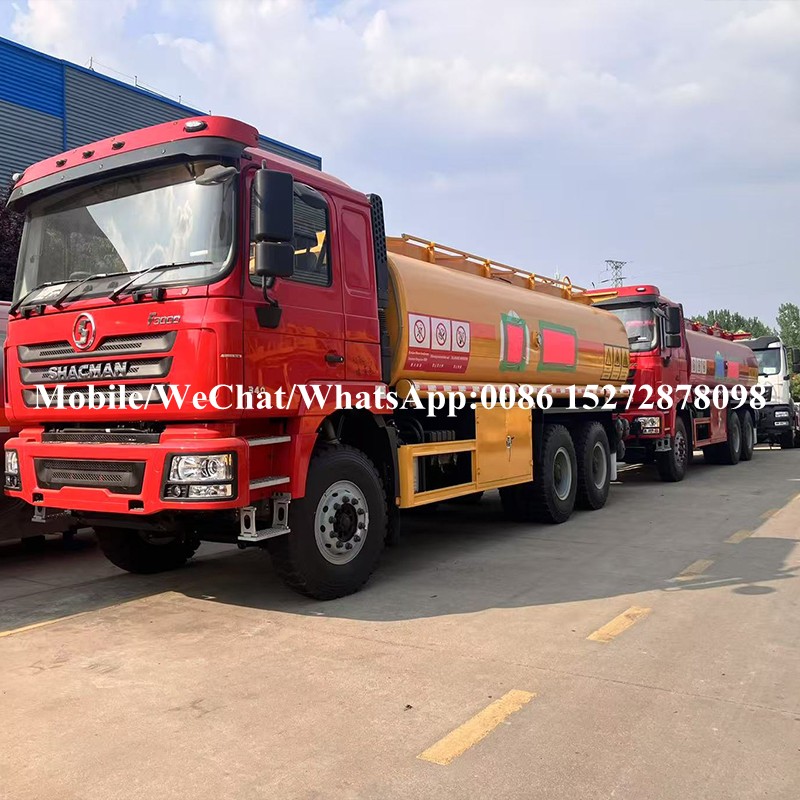 SHACMAN Fuel Truck (3) SHACMAN Fuel Truck (3)