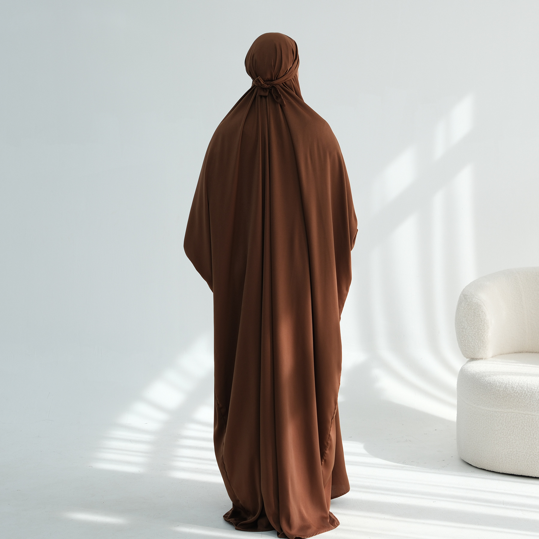 Velvet Satin Prayer Abaya Full Coverage Style Velvet Satin Prayer Abaya Full Coverage Style