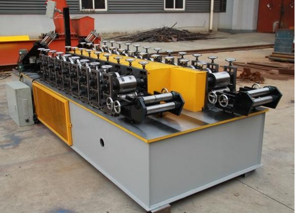 Combined C U Channel Roll Forming Machine