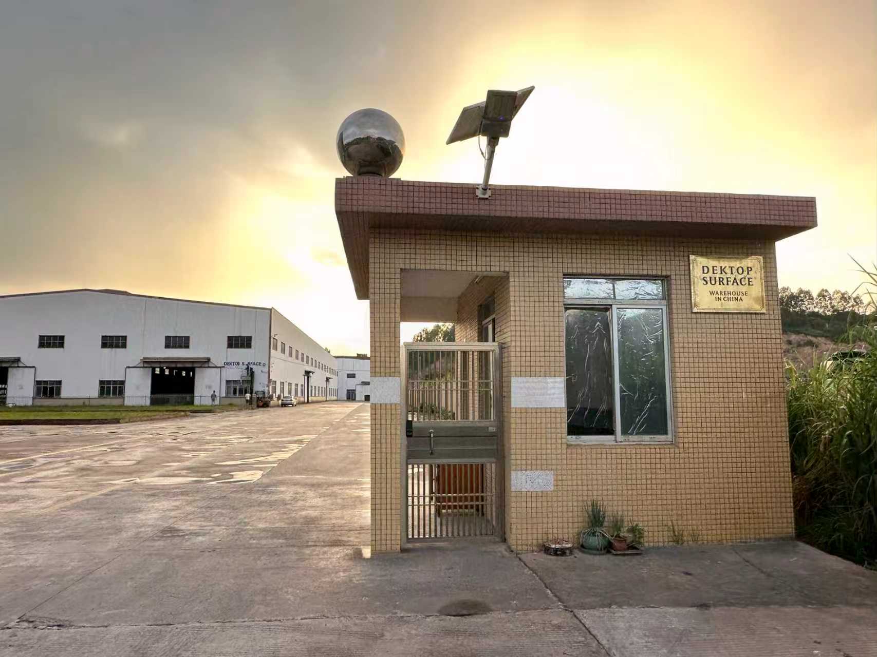 DEKTOP SURFACE DEKTOP SURFACE