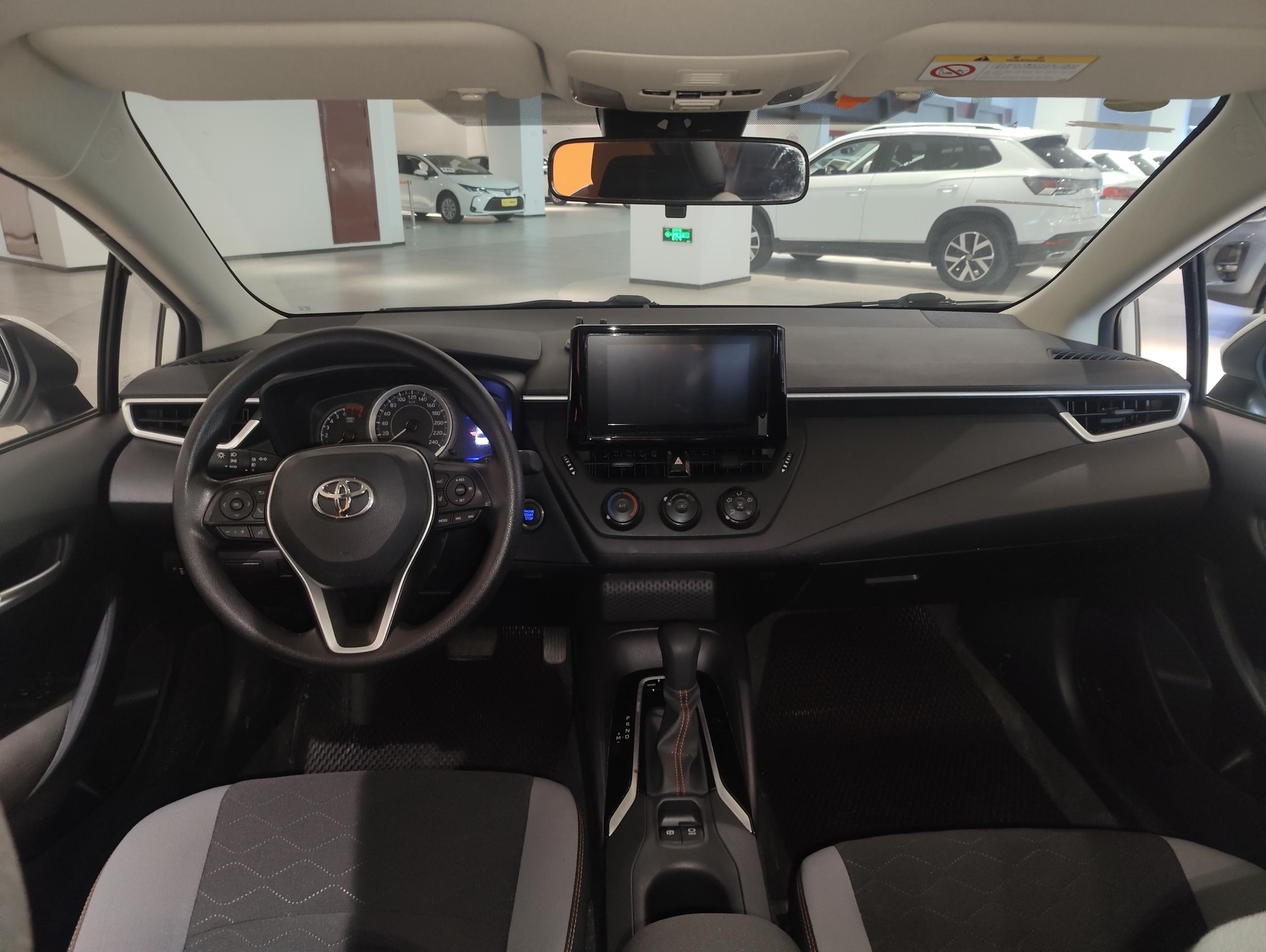 Global Evergreen Family Sedan Corolla Global Evergreen Family Sedan Corolla