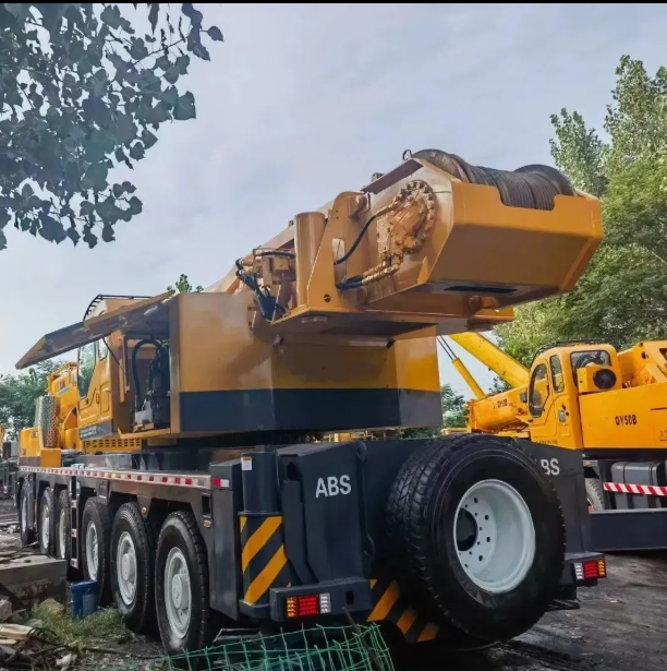 XCMG XCA150_U XCA160H XCA180_S all terrain crane price 4 XCMG XCA150_U XCA160H XCA180_S all terrain crane price 4