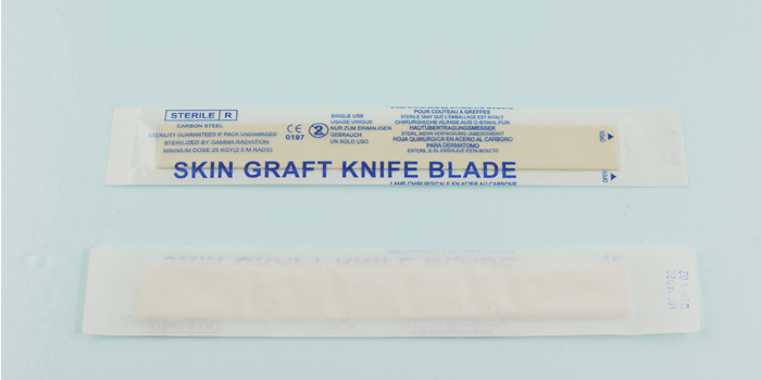 Packing of Skin graft blade Packing of Skin graft blade