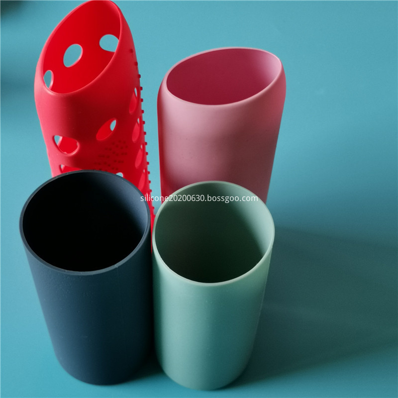 Manchon isolant pour biberon Insulated baby bottle drop sleeve