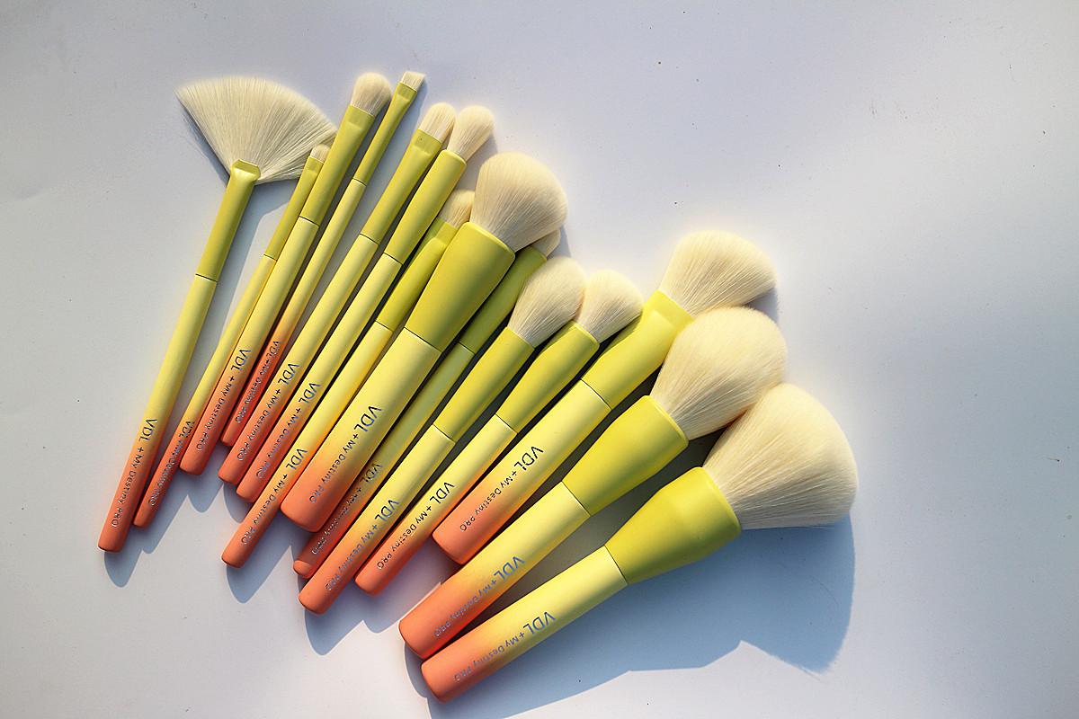 gradient makeup brush gradient makeup brush