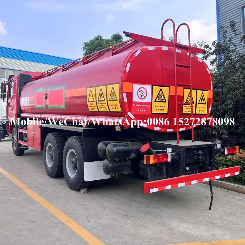 SHACMAN Fuel Truck (2) SHACMAN Fuel Truck (2)