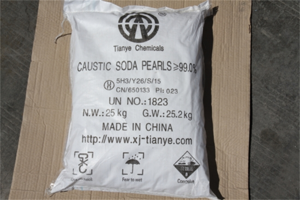 caustic soda packing pearls packing-1 caustic soda packing pearls packing-1