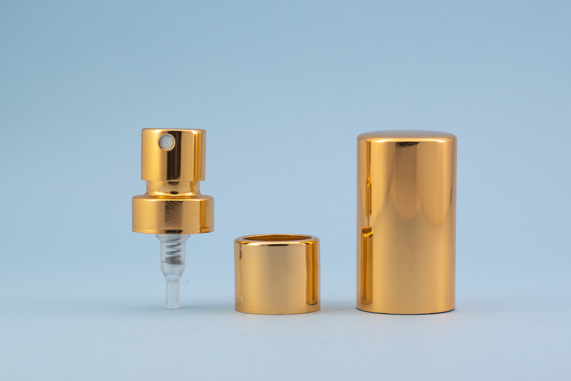 FEA 15 shiny gold crimp pump with aluminium collar and cap FEA 15 shiny gold crimp pump with aluminium collar and cap