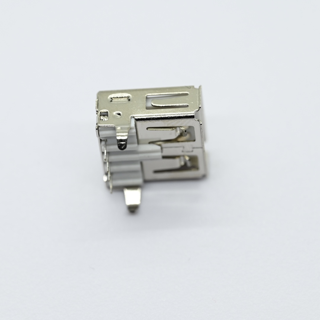 UAFR01-B-P-P-G0-A-A+USB A Type Receptacle Angle DIP(4) UAFR01-B-P-P-G0-A-A+USB A Type Receptacle Angle DIP(4)