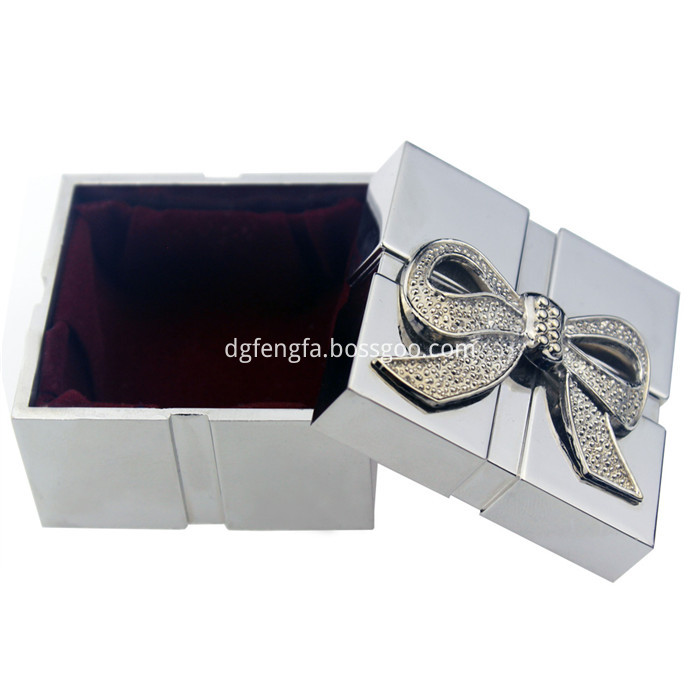 Zinc Alloy Square Jewelry Box