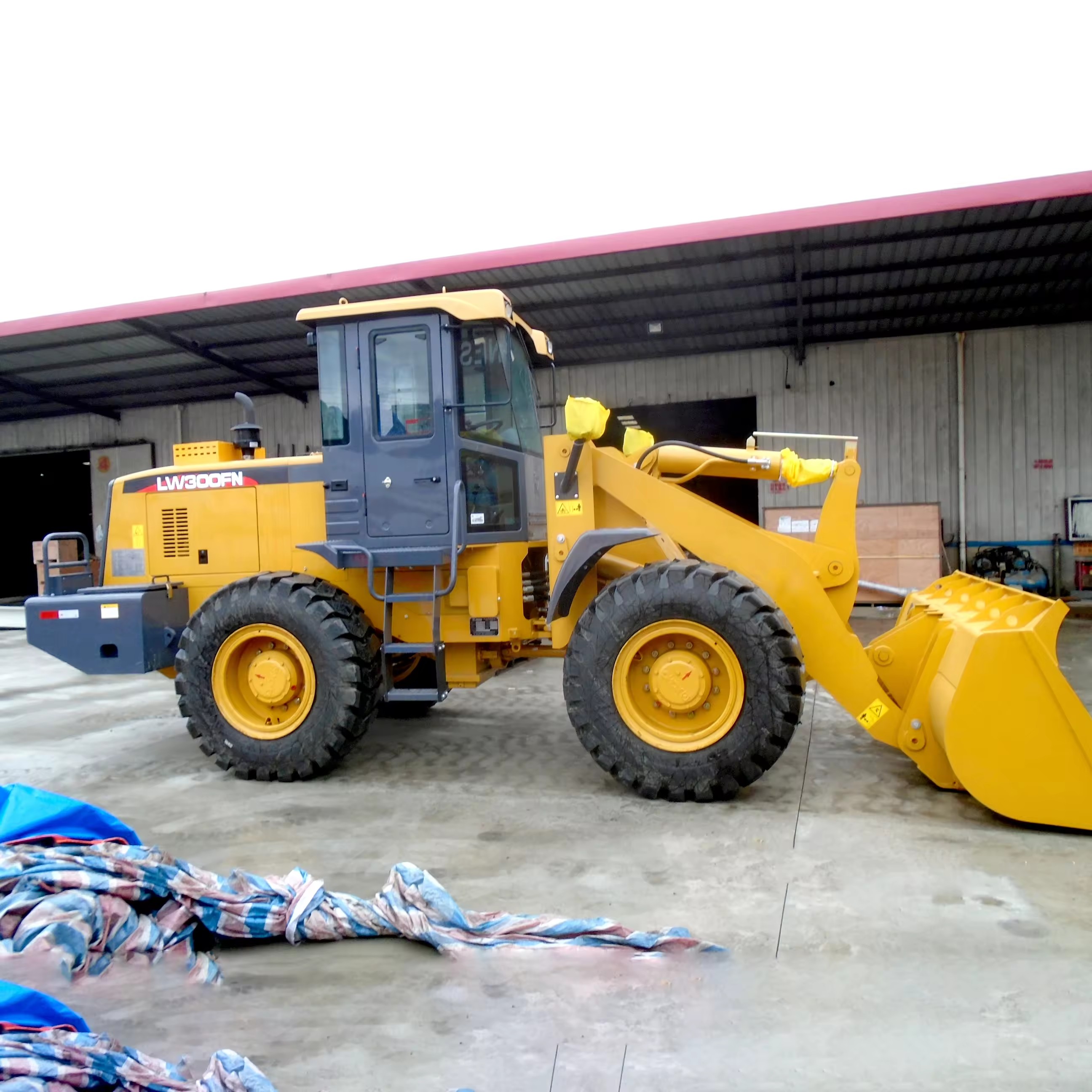 LW300FN -7 LW300FN -7