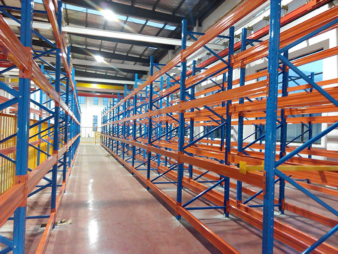 warehouse storage shelving