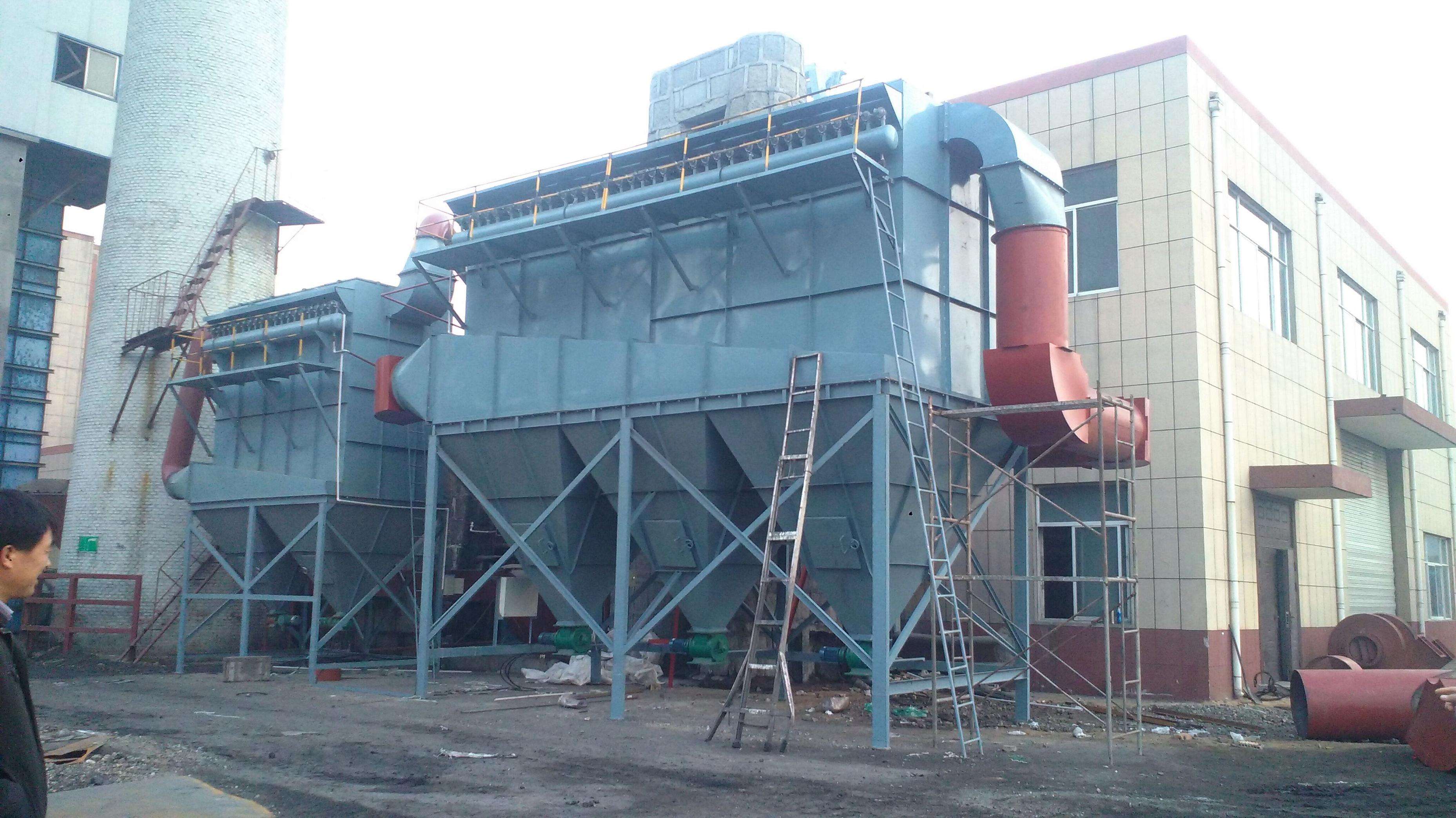 Пилозбірник на сумці типу на електростанції Bag type dust collector in power plant