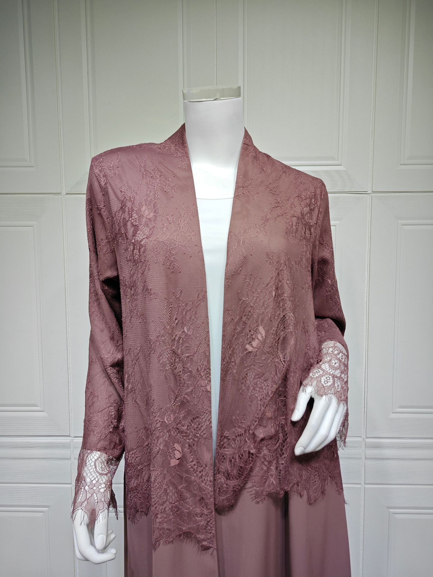 Elegant Lace Overlay Cardigan Open Abaya MQ261 (4) Elegant Lace Overlay Cardigan Open Abaya MQ261 (4)