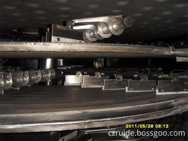 Energy-Saving Disc Plate Dryer with Advanced Heat Transfer Energy-Saving Disc Plate Dryer with Advanced Heat Transfer