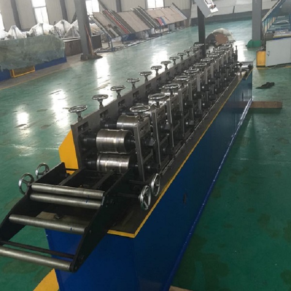Fensterladen-Türrolle, die Maschine bildet Shutter Door Roll Forming Machine