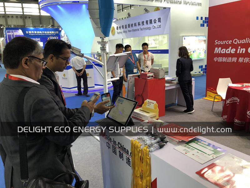 wind power solar power street lamp supplier delight