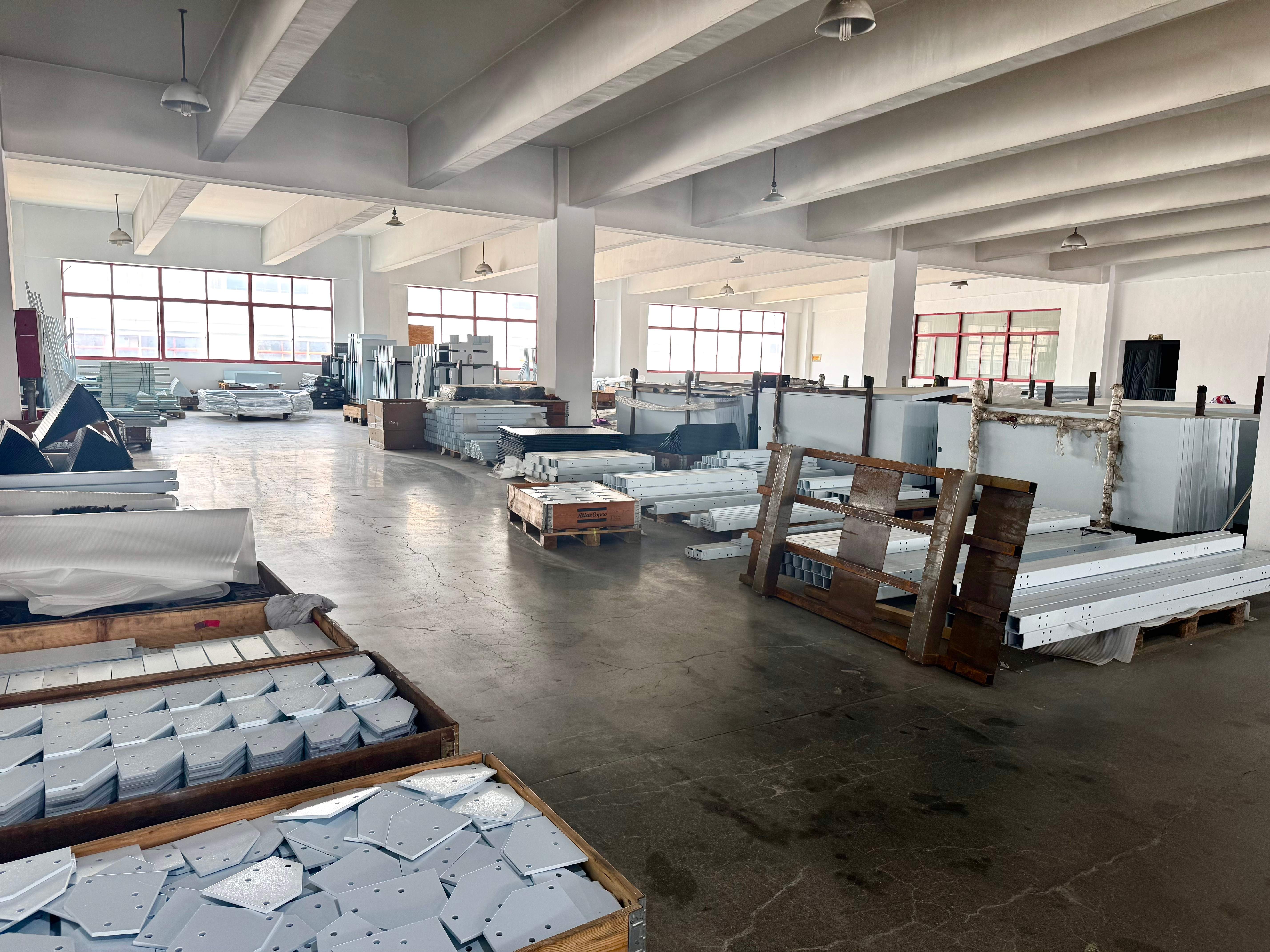 warehouse warehouse